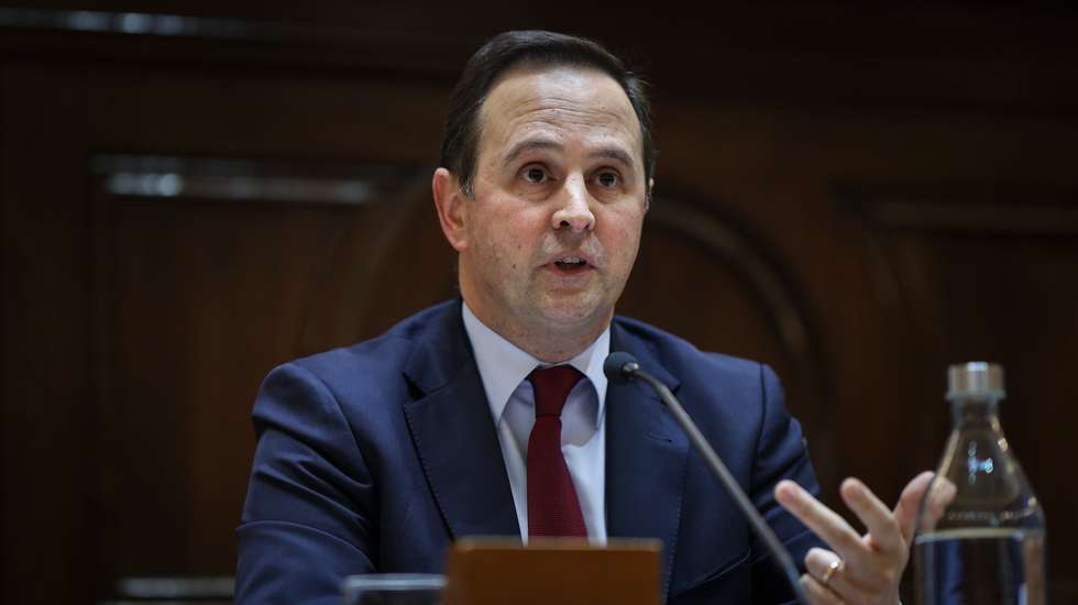 Segundo Medina, apesar de não ser ainda "um orçamento de base zero", o de 2024 vai retirar "o poder discricionário de microgestão" que o Ministério das Finanças tem