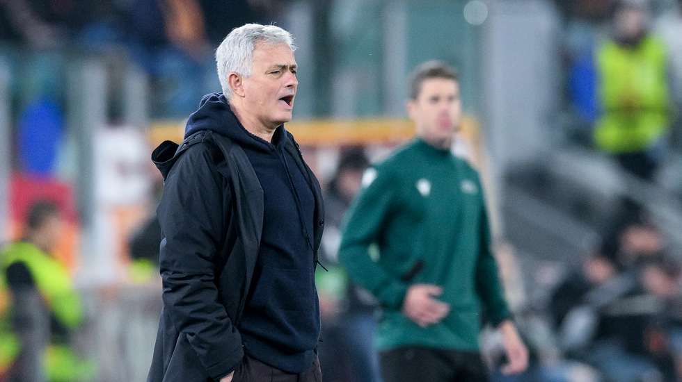 José Mourinho aproximou Roma dos quartos da Liga Europa num Estádio Olímpico ao rubro com o triunfo frente à Real Sociedad
