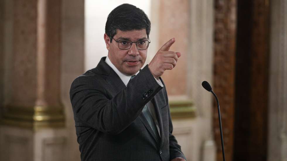 Eleição dos vice-presidentes, secretários e vice-secretários da Assembleia da República da XV Legislatura. O lider parlamentar do Partido Socialista (PS), Eurico Brilhante Dias Lisboa, 31 de Março de 2022. FILIPE AMORIM/OBSERVADOR