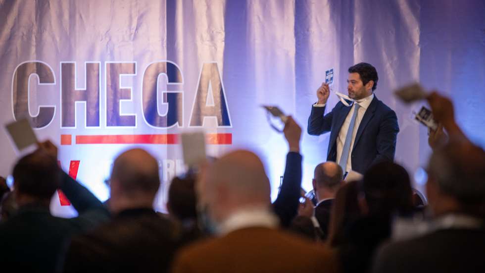 CONGRESSO DO CHEGA: congressistas votam para a ratificação dos atos oficiais do partido, no segundo dia do 4º Congresso Nacional do partido CHEGA. 27 de Novembro de 2021, Viseu TOMÁS SILVA/OBSERVADOR