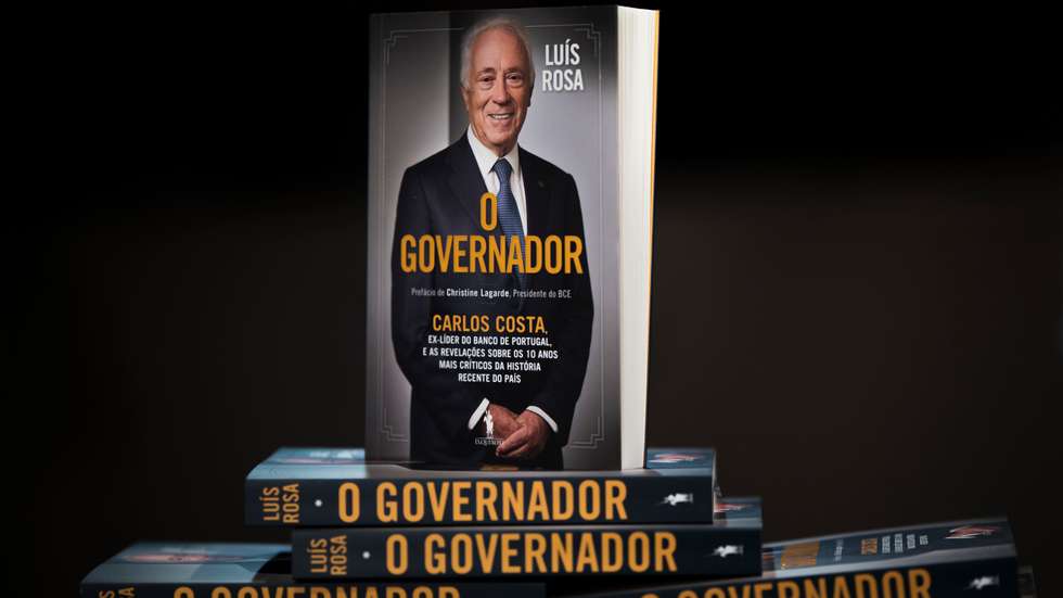Lançamento do livro “O Governador”, do jornalista Luis Rosa, sobre Carlos Costa ex-líder do Banco de Portugal, na Fundação Calouste Gulbenkian. Contou com a presença de várias figuras, entre elas estavam Luis Marques Mendes, Ramalho Eanes, Cavaco Silva, Pedro Passos Coelho e Luis Montenegro. Lisboa, 15 de Novembro de 2022. FILIPE AMORIM/OBSERVADOR