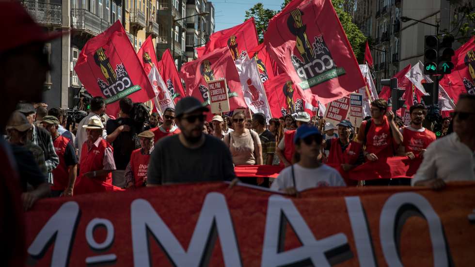 Comemorações do 1º de Maio, Dia do Trabalhador, da CGTP-IN. Como de costume, milhares de pessoas marcharam da praça do Martim Moniz, à Alameda D. Afonso Herriques, em Lisboa, para se manifestarem pelos direitos dos trabalhadores. No final, ouviram a intervenção de Isabel Camarinha, Secretária-Geral da da Confederação Geral dos Trabalhadores Portugueses. Lisboa, 1 de maio de 2023. TOMÁS SILVA/OBSERVADOR