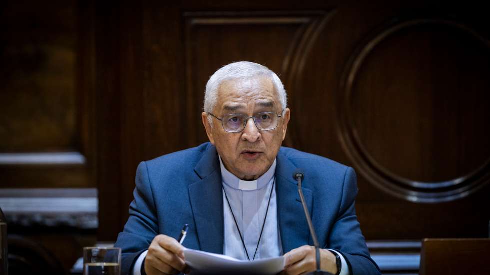 Por seu turno, o reitor do Santuário de Fátima, Carlos Cabecinhas, chamou a atenção para "o regresso em força dos peregrinos a pé" nesta peregrinação de 12 e 13 de maio