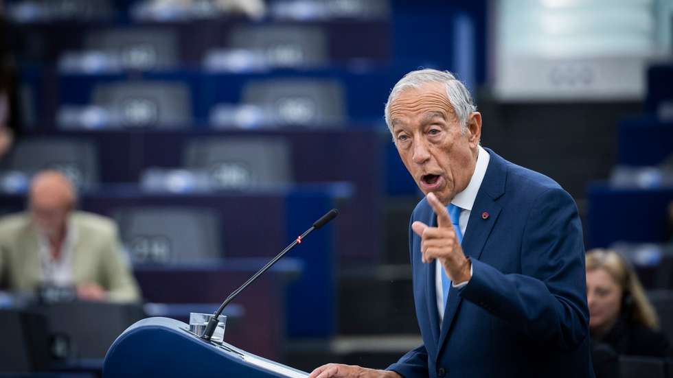 Marcelo Rebelo de Sousa alertou que "quando o poder entra em descolagem em relação ao povo, não é o povo que muda, é o poder que muda"