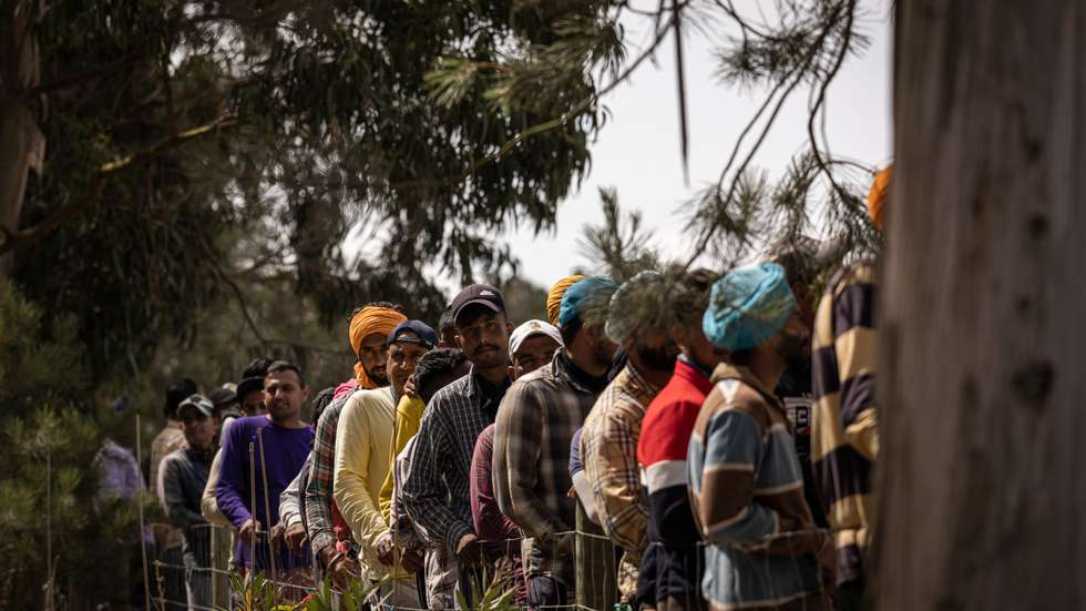 Estão em causa crimes de tráfico de pessoas, auxílio à imigração ilegal, associação criminosa de auxílio à imigração ilegal e branqueamento de capitais