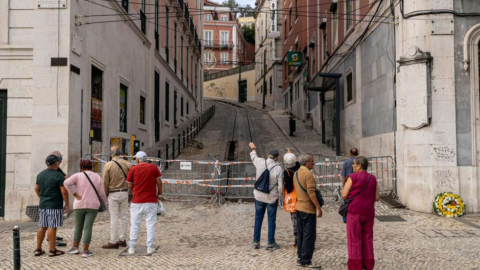 Faltam indemnizações para 38 pessoas feridas ou famílias das vítimas mortais no acidente do elevador da Glória