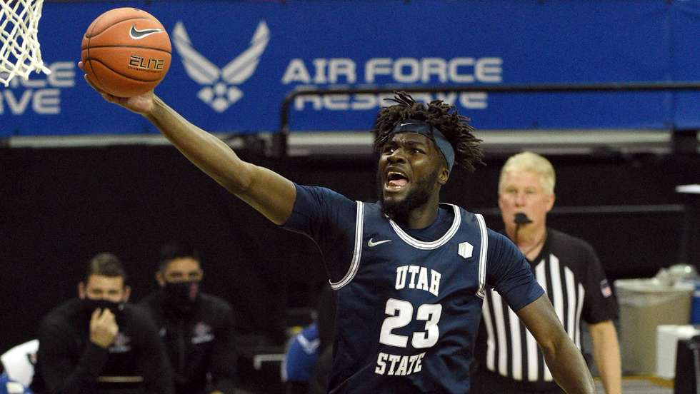 Neemias não conseguiu evitar derrota da Utah State na primeira eliminatória do March Madness mas voltou a mostrar o potencial para voos mais altos