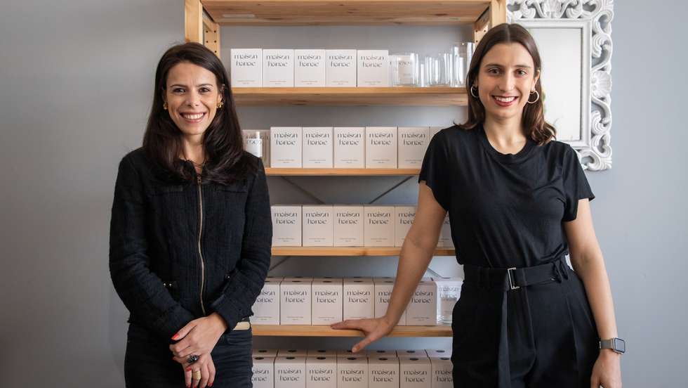 Do quarto ao escritório, cada combinação de aromas é produzida a pensar num ambiente em particular. A ideia da marca surgiu de forma casual, no dia em que um lápis de cera caiu ao chão © Tomás Silva/OBSERVADOR