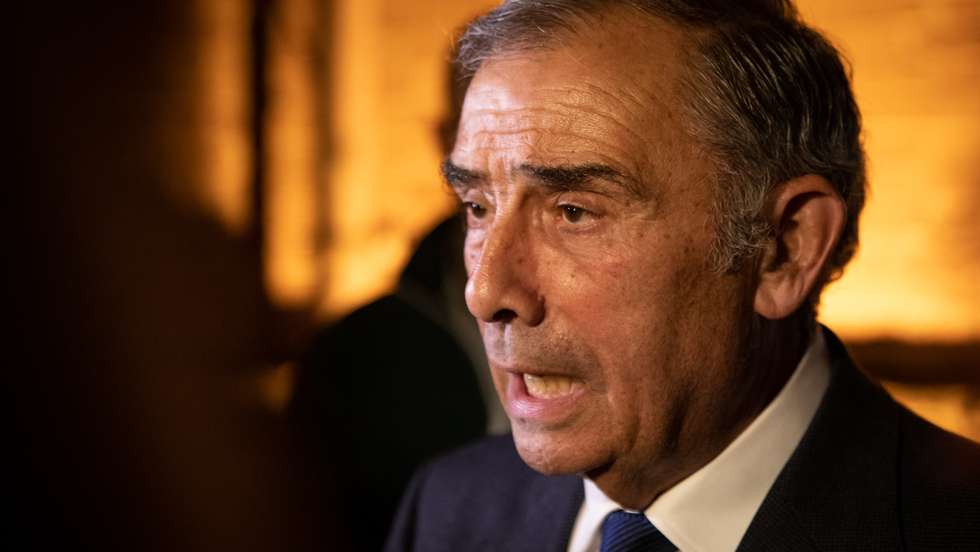 Concelho Nacional do PSD (Partido Social Democrata). José Silvano, Secretário-Geral do PSD, fala à imprensa sobre disputa entre Rui Rio, atual presidente do partido e Paulo Rangel, candidato à liderança do partido, à porta do Centro de Congressos de Aveiro. Centro de Congressos em Aveiro. 6 de Novembro de 2021 TOMÁS SILVA/OBSERVADOR