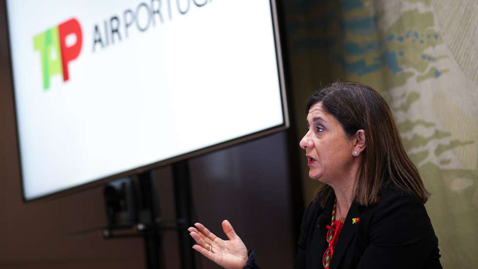 Apresentação de resultados de 2021 da TAP com a presença da presidente executiva (CEO) da TAP, Christine Ourmières-Widener e de Gonçalo Pires (CFO) da TAP. Lisboa, 11 de Abril de 2022. FILIPE AMORIM/OBSERVADOR