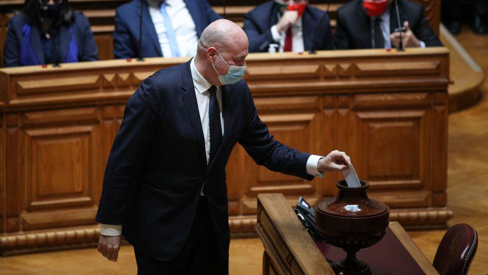 Primeiro dia dos deputados da XV Legislatura na Assembleia da República. Leitura do Relatório da Comissão Eventual de Verificação de Poderes dos Deputados Eleitos e Eleição do presidente da Assembleia da República. Paulo Mota Pinto Lisboa, 29 de Março de 2022. FILIPE AMORIM/OBSERVADOR