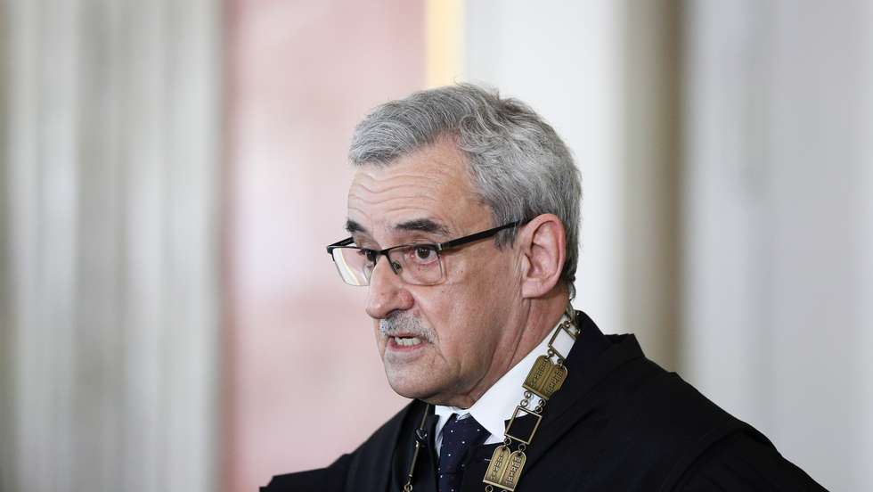 Cerimónia de abertura do ano judicial, no Salão Nobre do Supremo Tribunal de Justiça. A cerimónia conta com a presença do Presidente da República, Marcelo Rebelo de Sousa, do presidente da Assembleia da República, Augusto Santos Silva, da ministra da Justiça, Catarina Sarmento e Castro, da procuradora-geral da República, Lucília Gago, do Presidente do Supremo Tribunal de Justiça, Juiz Conselheiro Henrique Araújo e do bastonário da Ordem dos Advogados, Luís Menezes Leitão. Lisboa, 20 de Abril de 2022. FILIPE AMORIM/OBSERVADOR