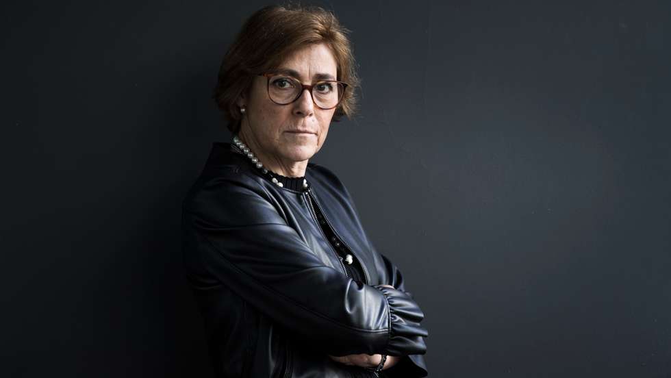 As autoras da antologia (entre elas, Maria do Rosário Pedreira) pretendem "oferecer o maior número possível de autores", apresentados por ordem alfabética e optando pelos títulos dos fados e não os originais dos autores, pois há discrepâncias