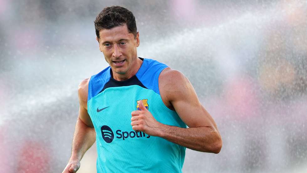 Robert Lewandowski já treina com a comitiva do Barcelona nos EUA, onde a equipa realiza uma digressão de pré-temporada e goleou esta madrugada o Inter Miami por 6-0