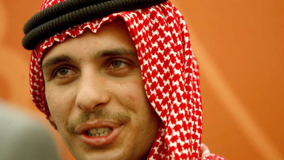 Jordan's Crown Prince Hamzeh receives bedouin tribal leaders of the country
