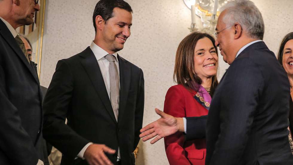 Primeiro-ministro pôs nas mãos do secretário de Estado da Energia a avaliação prévia sobre as facturas que chegarem da Endesa por serviços prestados a entidades públicas com que tem contratos.