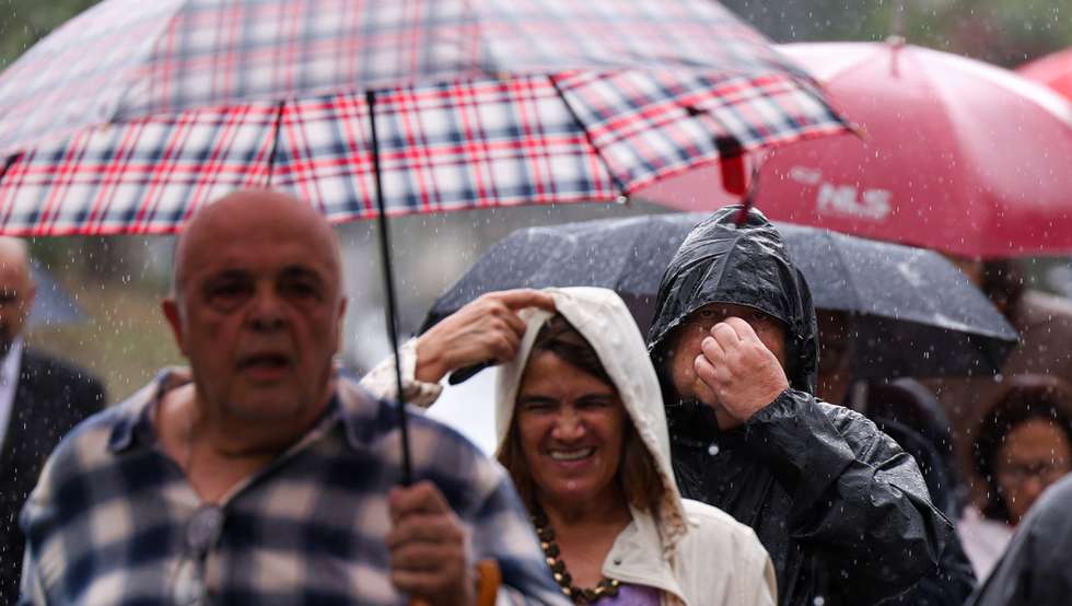 A depressão Marta trará bastante chuva e ventos com rajadas que poderão atingir os 100 quilómetros/hora