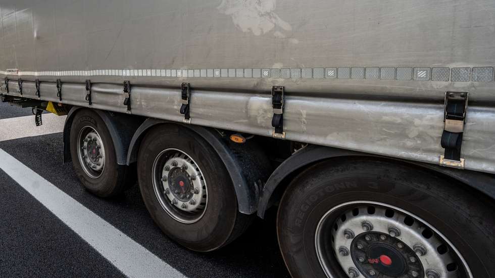 Four killed in accident on A3 near Regensburg