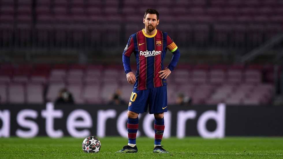 FC Barcelona v Paris Saint-Germain  - UEFA Champions League Round Of 16 Leg One