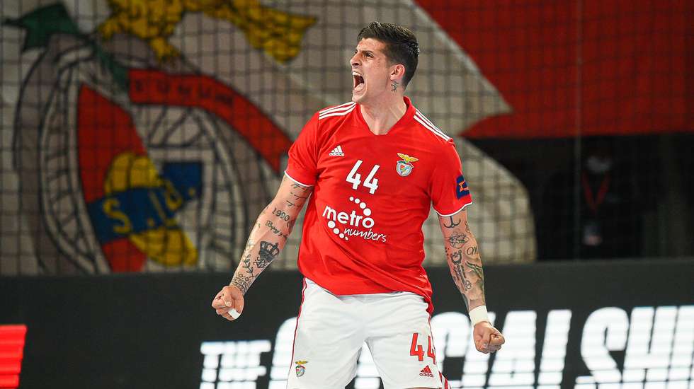 Petar Djordic voltou a ser um dos melhores marcadores do Benfica num jogo onde os encarnados passaram para a frente a partir dos 20 minutos