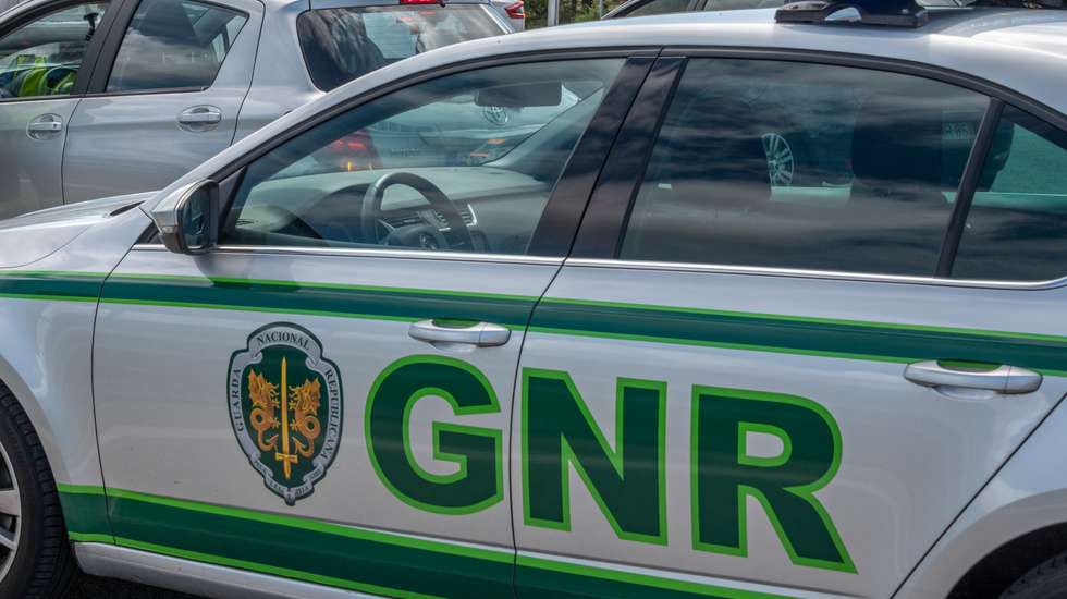 GNR deteve 3 suspeitos de tráfico e apreendeu 1.700 doses de cocaína em Barcelos