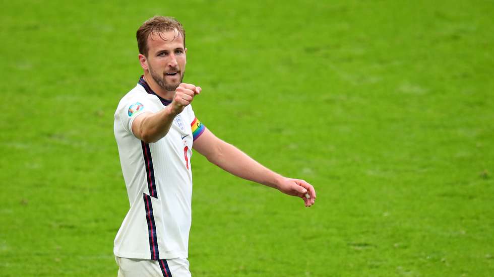 Harry Kane conseguiu marcar o primeiro golo no Europeu e também em fases finais do Campeonato da Europa