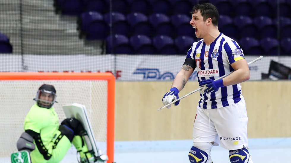 Gonçalo Alves marcou os dois golos do FC Porto no clássico frente ao Sporting, onde voltou a ter um grande duelo com Girão, e acabou em lágrimas na zona de entrevistas rápidas recordando Alfredo Quintana