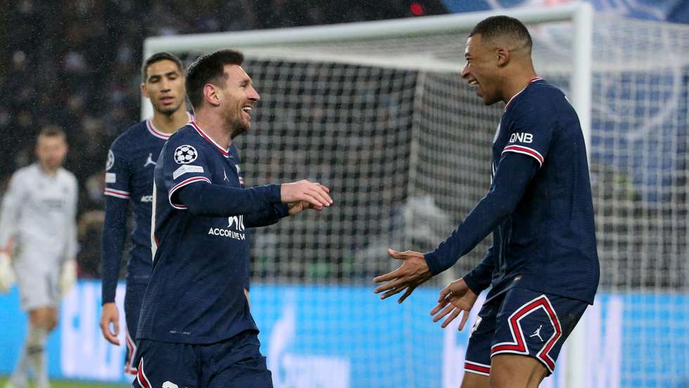 Mbappé marcou o primeiro, marcou o segundo e ainda teve intervenção direta no terceiro de Messi, antes de o argentino fechar as contas de penálti