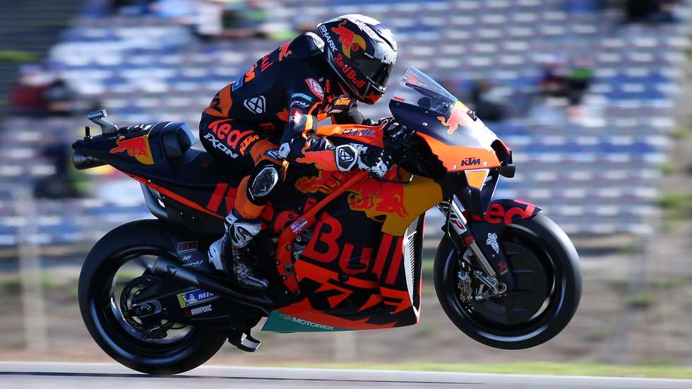 Miguel Oliveira começou a Q1 a rodar nos melhores tempos, mas os adversários acabaram por superá-lo