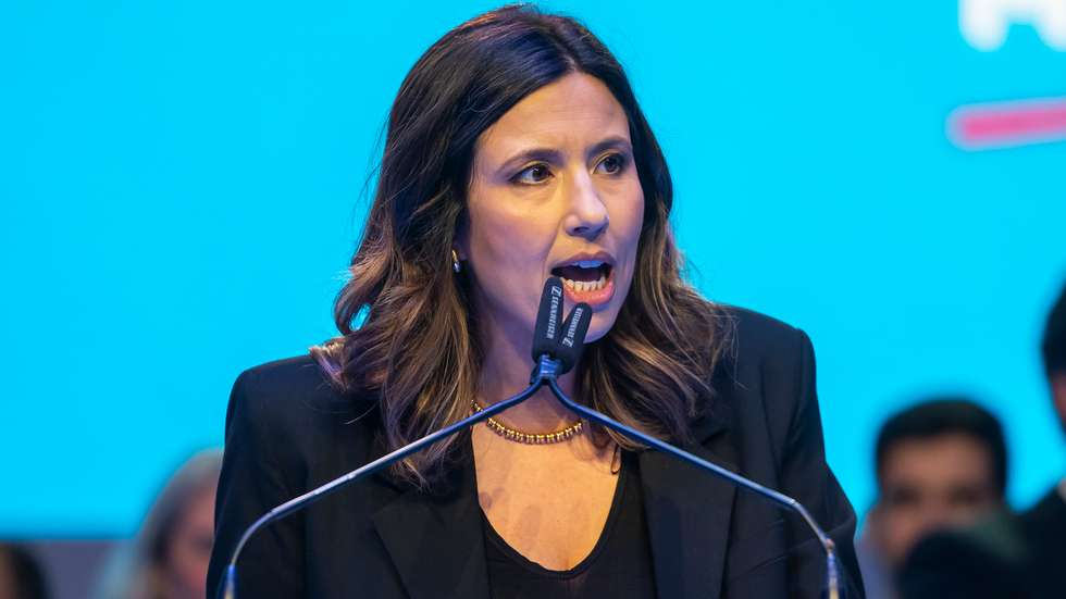 Mariana Leitão diz querer conseguir "uma solução urgente e rigorosa"