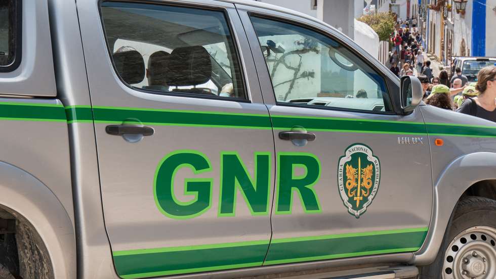GNR deteve 3 suspeitos de tráfico e apreendeu 1.700 doses de cocaína em Barcelos