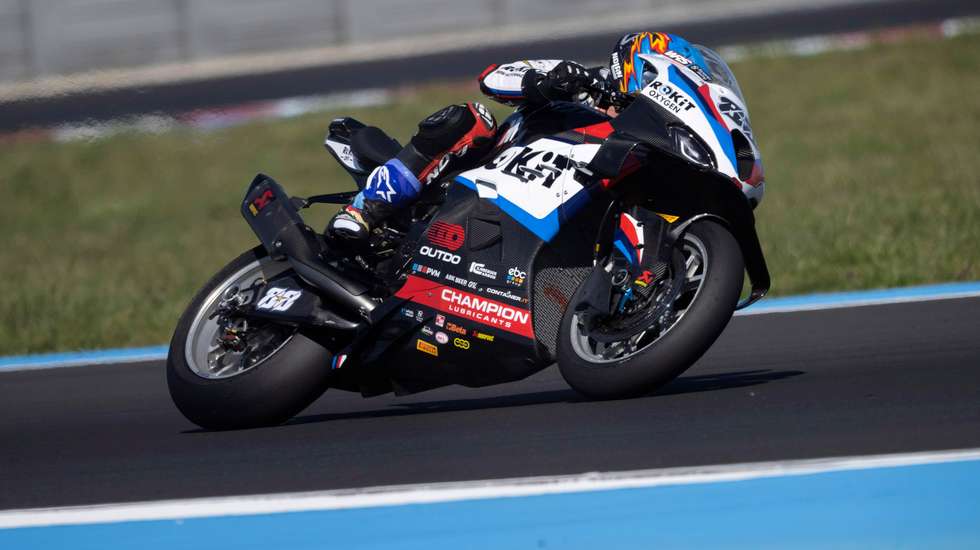 O piloto português ocupa a nona posição do Mundial de Superbikes