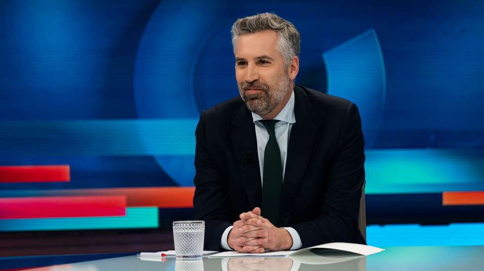 "Aquilo de que nós precisávamos era ter um governo que reagisse com maior rapidez, como fez o governo espanhol", afirmou Pedro Nuno Santos
