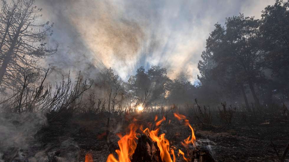 Apple Fire In Southern California Forces Evacuations