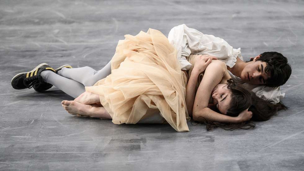 "Porque é Infinito" pode ser visto de quarta-feira a sábado no Teatro Nacional São João, no Porto (Fotografia: José Caldeira)