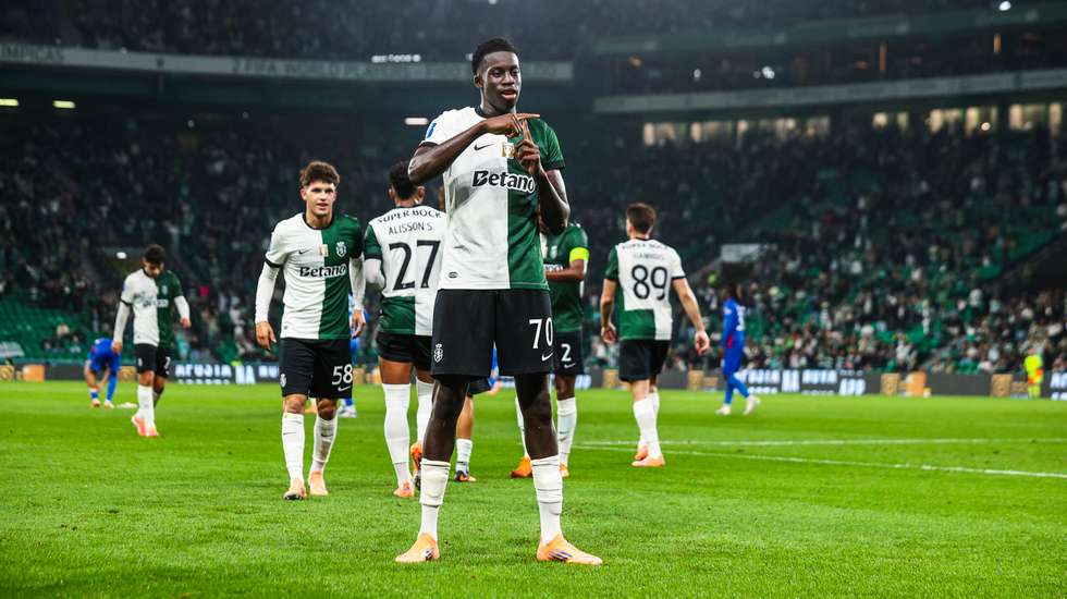 O jovem de 18 anos está no Sporting desde 2017 e tem jogado na equipa B