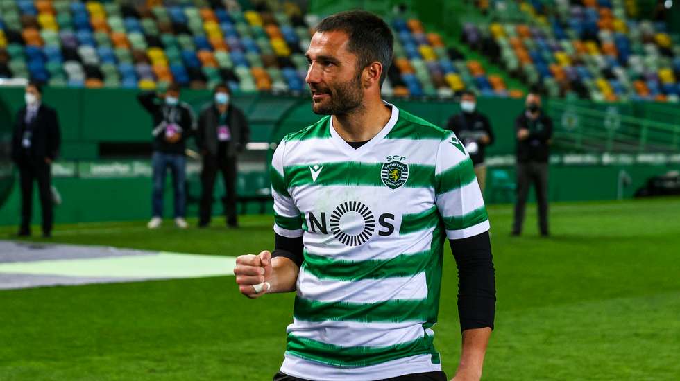 António Adan foi campeão pelo Sporting na primeira época ao serviço dos leões