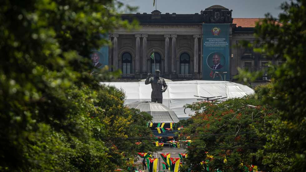Moçambique fechou 2024 com uma dívida pública total superior a 16.328 milhões de dólares (13.931 milhões de euros), contra 15.202 milhões de dólares (12.970 milhões de euros) em 2023