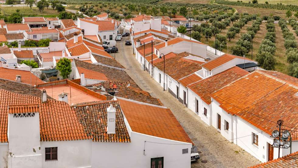 Working-class houses at the Rua Braz Carrasco.