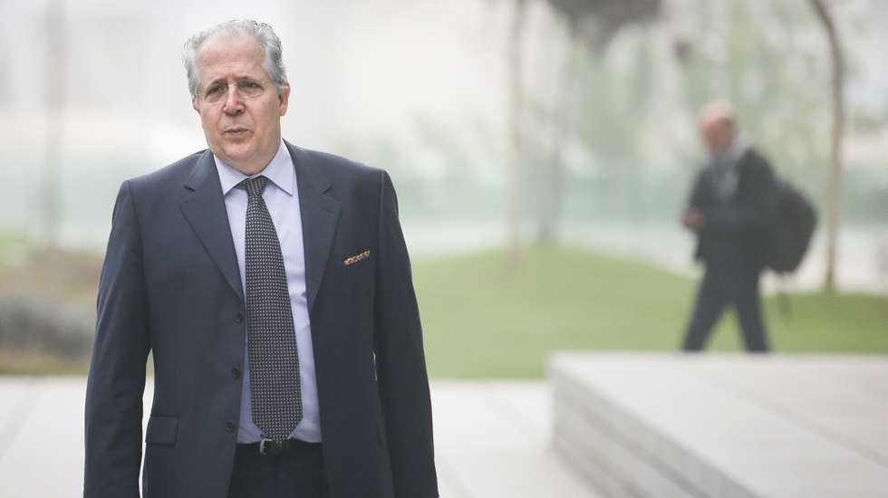 Orlando Figueira vê cair o crime de violação do segredo de justiça