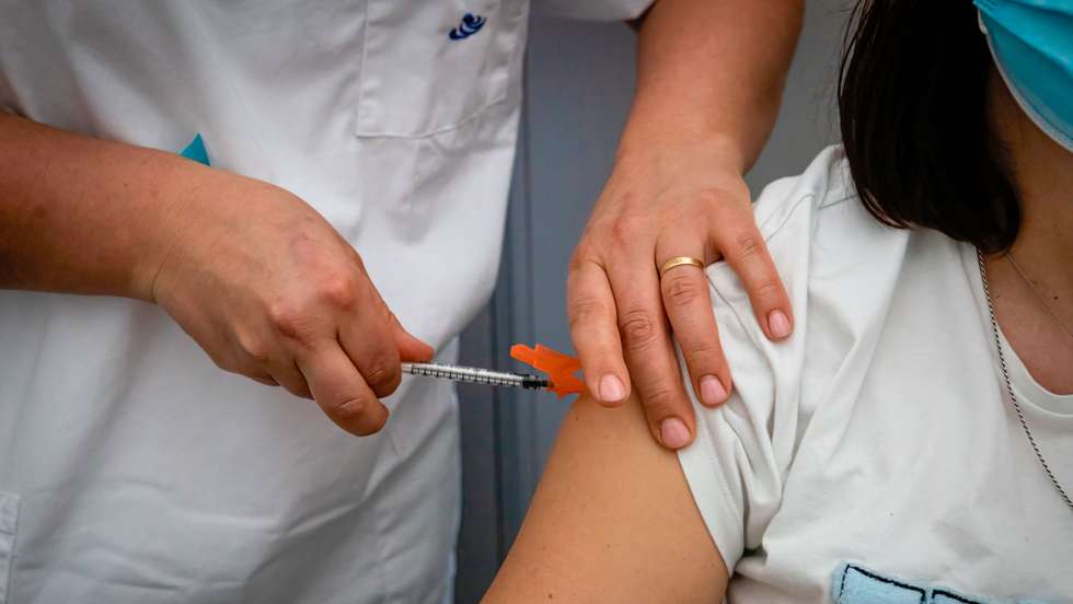Administração vacina Covid-19