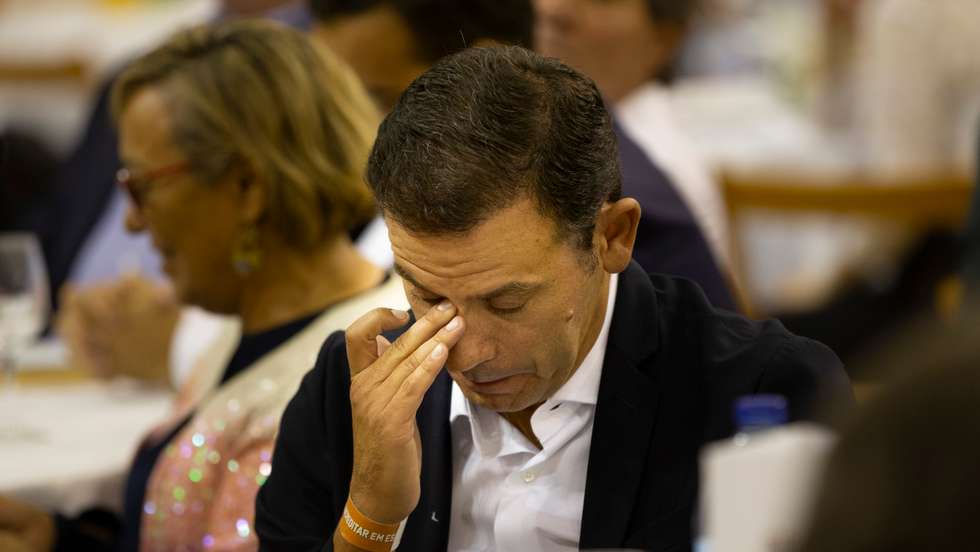 O Observador sabe que, pelo menos no plano teórico, este recurso é encarado no PSD de Montenegro como perfeitamente possível