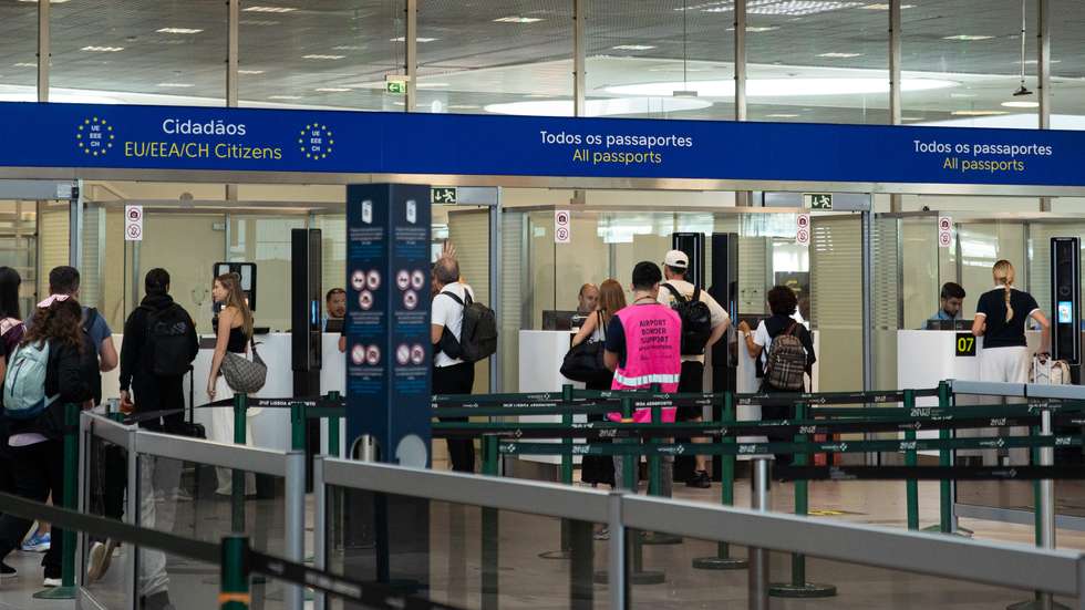 A maioria dos polícias foi colocada em Lisboa (706), seguida do Porto (325)