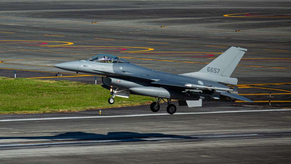 Taiwan On High Alert As China Conducts Live-fire Exercises