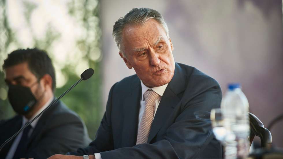Passados 20 anos, o ex-primeiro-ministro salienta que os "traços marcantes da evolução da economia portuguesa" são "a estagnação económica" e o "empobrecimento em relação aos outros países do grupo europeu"