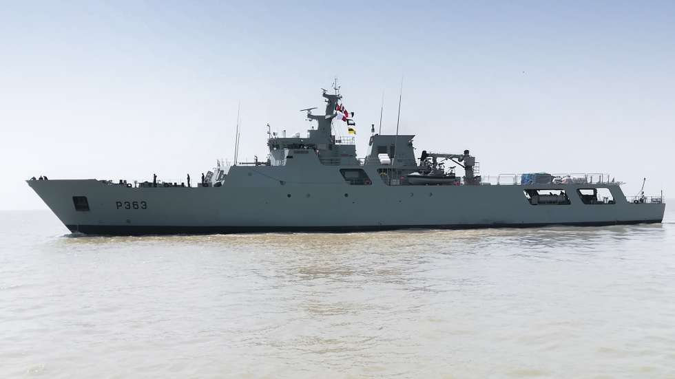 Segundo o Estado-Maior-General, este é"um procedimento normal de vigilância dos espaços marítimos sob soberania ou jurisdição nacional