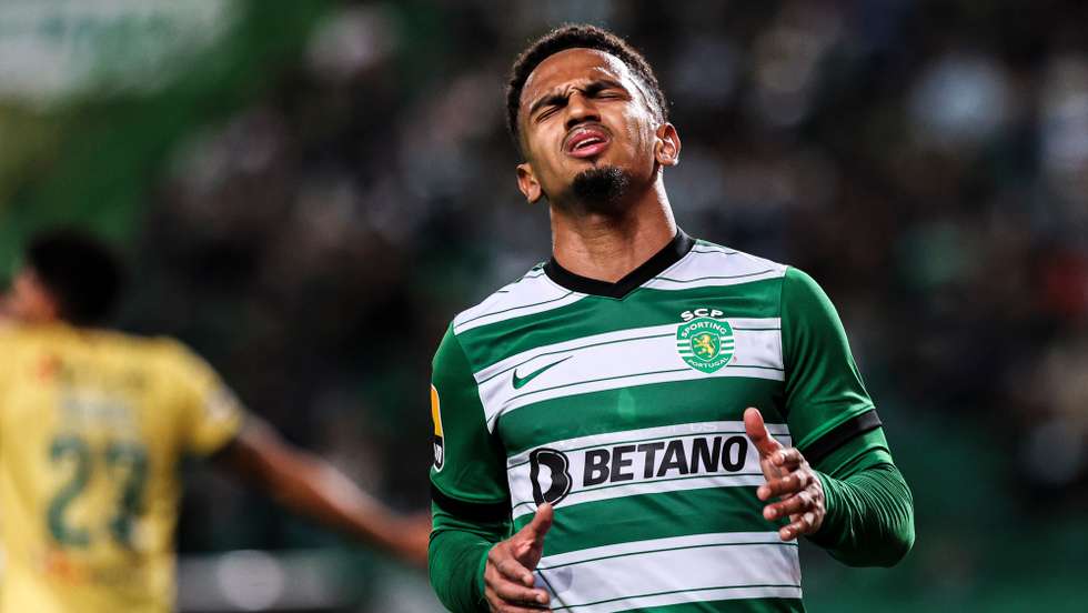 Marcus Edwards of Sporting CP seen in action during the Liga