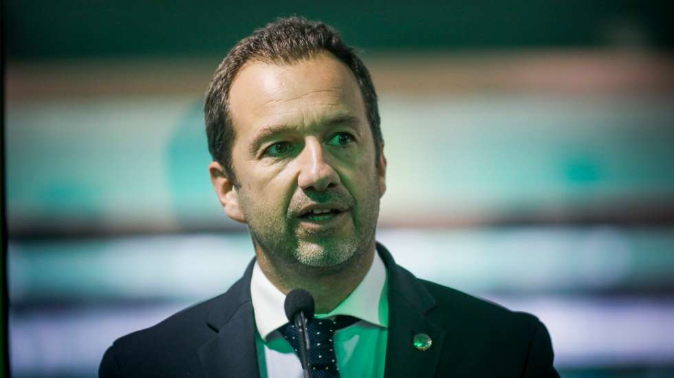 Frederico Varandas abordou jogo em Guimarães à margem da presença num encontro no Núcleo de Brasfemes, na zona de Coimbra
