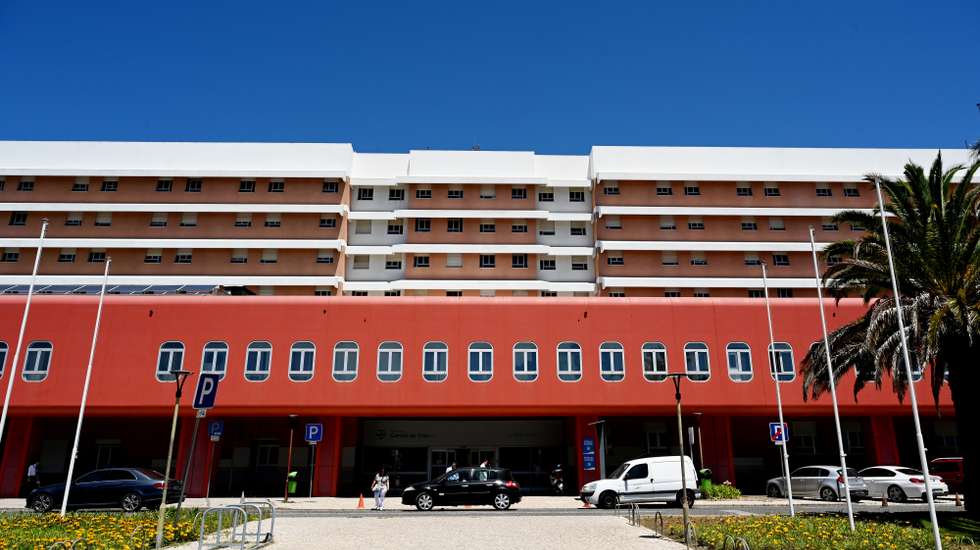 Os constrangimentos serão menores no feriado de sexta-feira, dia em que apenas estarão encerrados os serviços de urgência de obstetrícia e ginecologia dos hospitais Garcia de Orta, em Almada, e Amadora-Sintra