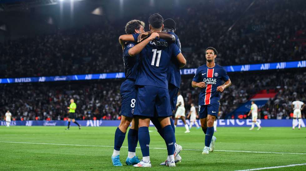 João Neves teve uma estreia de sonho no Parque dos Príncipes, sendo titular e fazendo duas assistências para os golos inaugurais do PSG na goleada ao Montpellier